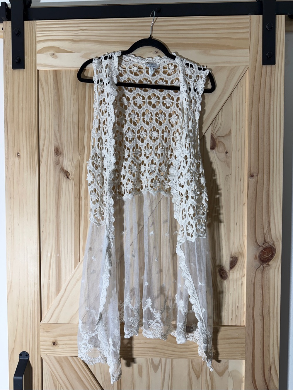 Jody California Ivory Crochet Lace Vest